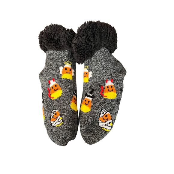 8 Halloween Sock & Slipper bundle New - Picture 6 of 15